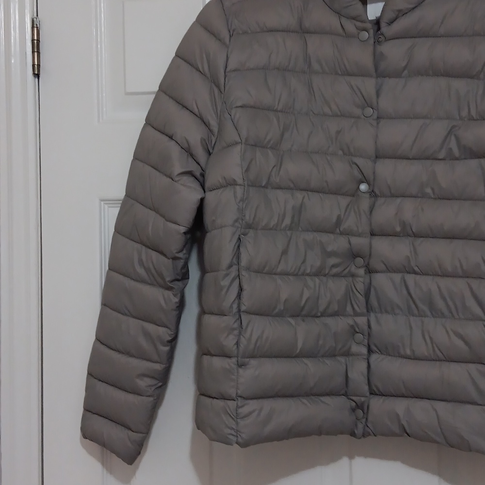 H&M puffer jacket - Picture 2 of 7